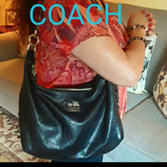 LEATHER HANDBAGS EUC - Picture 5 of 11